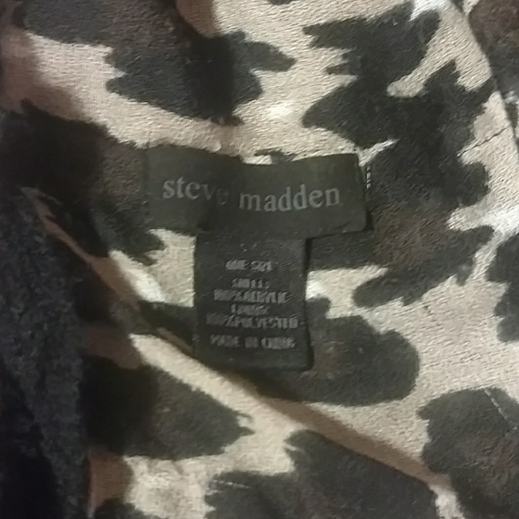 Scarf - Picture 5 of 5